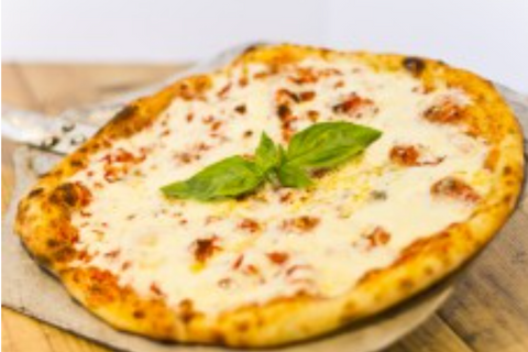 Margherita - Del Vecchio's Pizza pizza hamdmade horsebox uwe university of the west of England best pizza in bristol student authentic italian del vecchio's pizza 